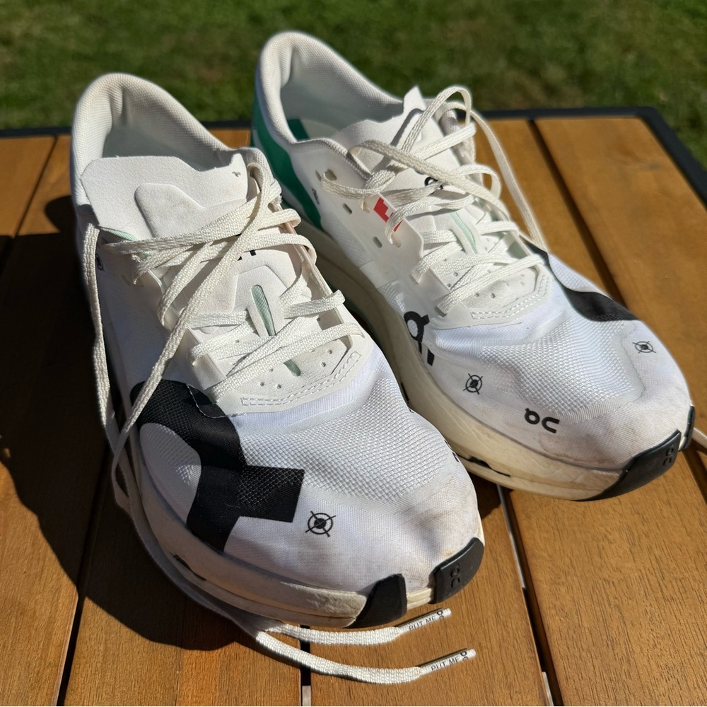 On cloudboom echo womens 9